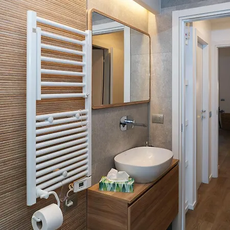 Central Charm Apartment Milan Exterior photo